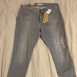 Levi's Jeans - Plus Size Levi's 310 Shaping Super Skinny Jeans Levi's Jeans - Plus Size Levi's 310 Shaping Super Skinny Jeans